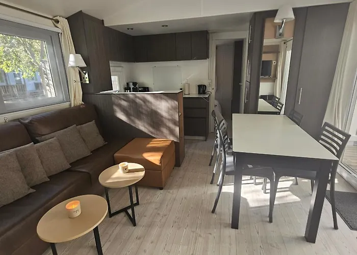 Campsite Mobil De Luxe 3 Saint-Cyprien (Pyrenees-Orientales)